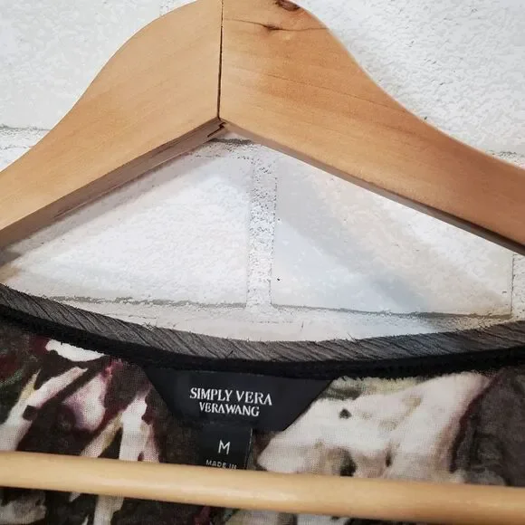 Simply Vera - Vera Wing floral top - Picture 8 of 13